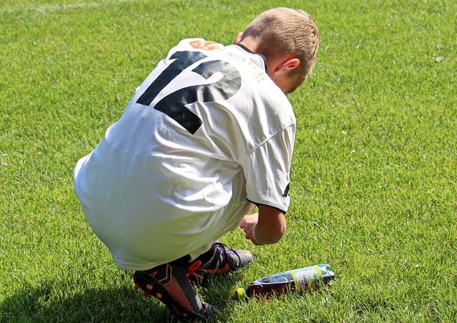 出了足够丰 出了足够丰